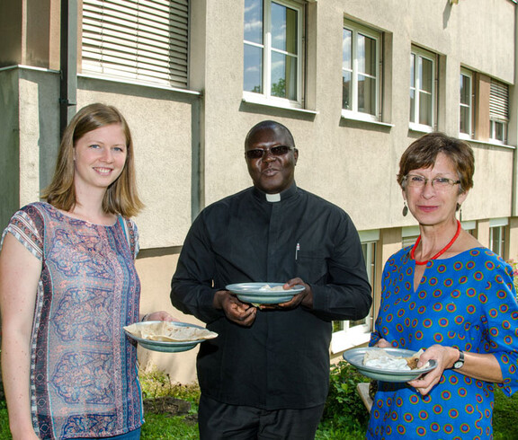 Start der Hungerkampagne 2016 im Garten der Caritas