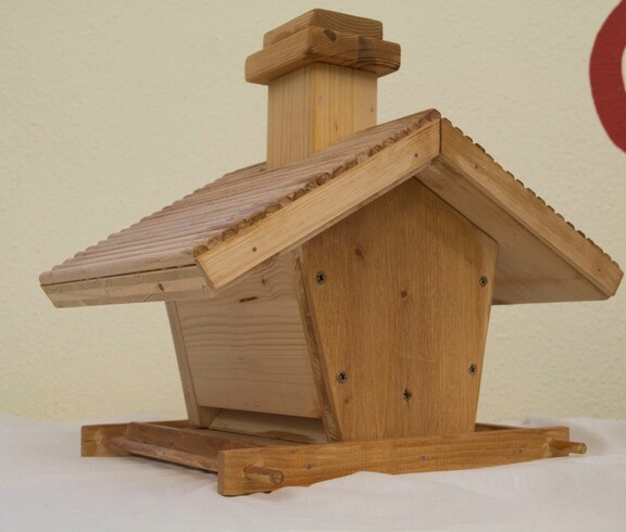 Vogelhäuschen aus Holz