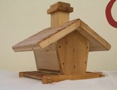 Vogelhäuschen aus Holz