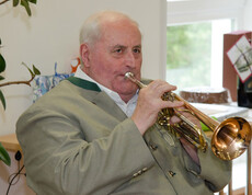 Weinpfarrer Hans Denk 73. Geburtstag im Haus Elisabeth