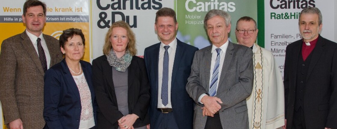 TeilnehmerInnen der Eröffnung des Beratungszentrums Waidhofen an der Ybbs